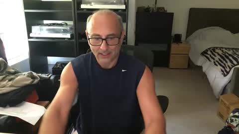 daddy vegas  for single women and couples here online show from 04/13/26, 09:31