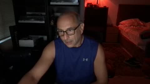 daddy vegas  for single women and couples here online show from 05/10/26, 12:54