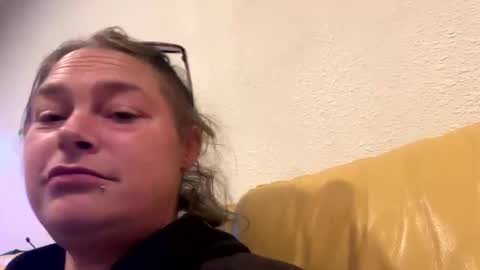 69buckets69 online show from 09/13/25, 08:47