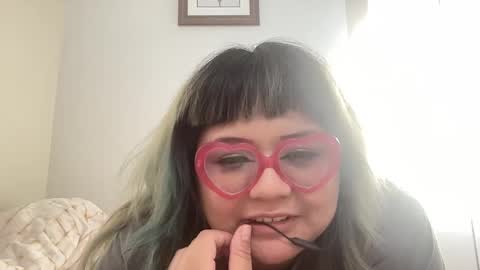 Snapshot of 69candyflowers chatting on 01/10/25, 10:04 69candyflowers online show from 01/10/25, 10:04