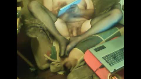 Snapshot of 69georgie777 chatting on 09/18/25, 06:54 Georgie online show from 09/18/25, 06:54