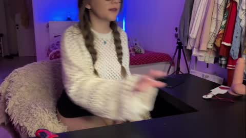    online show from 12/05/24, 08:00