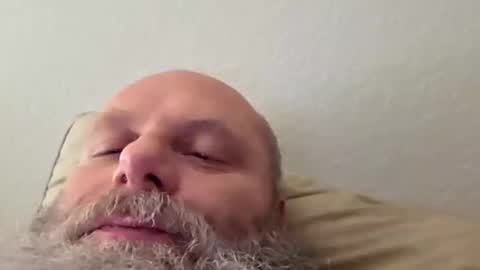 Snapshot of 69singledad79 chatting on 09/26/25, 08:02 69singledad79 online show from 09/26/25, 08:02