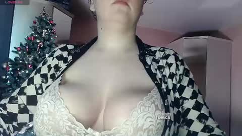 6_dream_9 online show from 06/13/26, 01:42