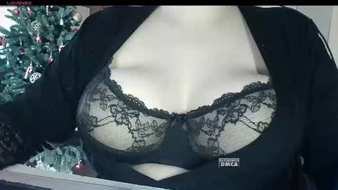 6_dream_9 online show from 07/18/26, 12:42