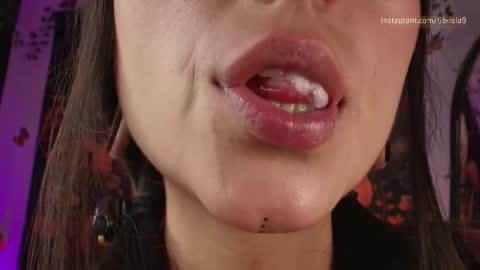 B R I E L A  online show from 05/21/26, 09:11