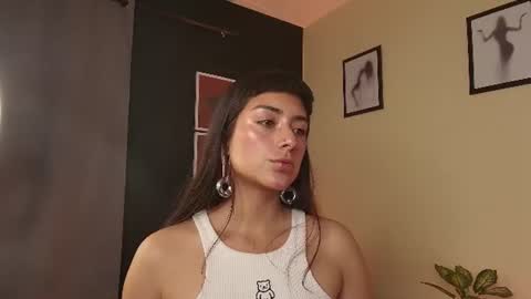 B R I E L A  online show from 06/15/26, 11:29