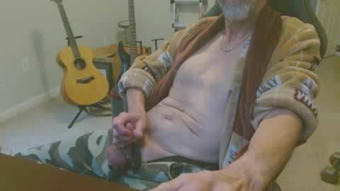 6stringer62 online show from 01/19/25, 04:25