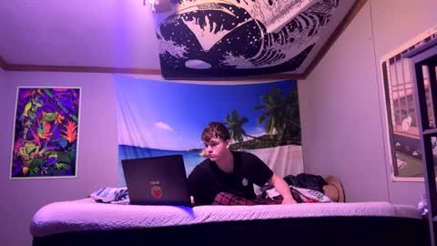 lemonade online show from 12/06/24, 08:05