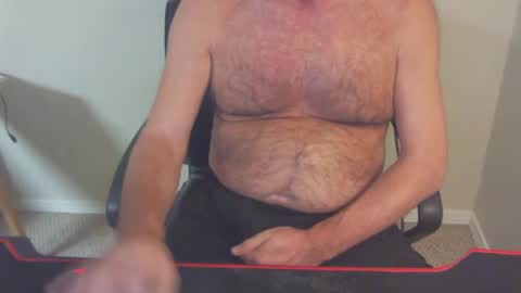 Snapshot of 77rockman chatting on 12/19/24, 01:18 77rockman online show from 12/19/24, 01:18