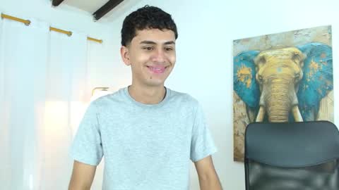 Snapshot of 7alan chatting on 10/07/25, 01:41 Alan online show from 10/07/25, 01:41