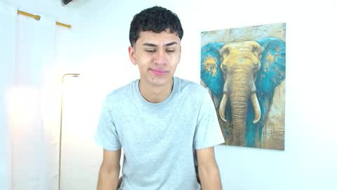 Snapshot of 7alan chatting on 10/20/25, 01:00 Alan online show from 10/20/25, 01:00