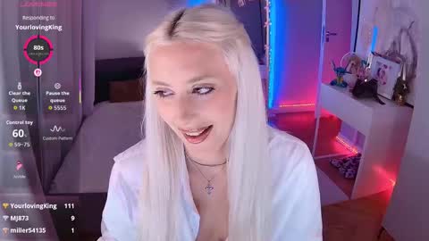 Loren Wood online show from 10/24/25, 02:46