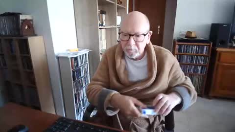  Papi  online show from 12/17/25, 10:21