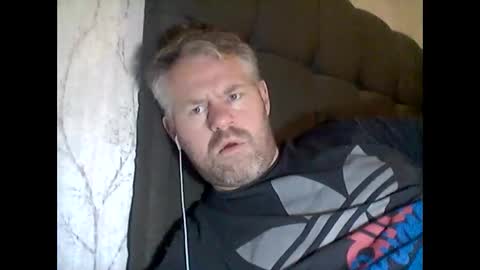 Snapshot of 81jonnyx chatting on 12/06/24, 11:14 81jonnyx online show from 12/06/24, 11:14