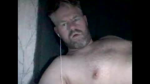 Snapshot of 81jonnyx chatting on 12/30/24, 08:54 81jonnyx online show from 12/30/24, 08:54