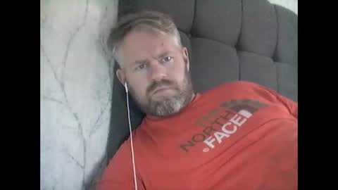 Snapshot of 81jonnyx chatting on 01/05/25, 12:10 81jonnyx online show from 01/05/25, 12:10