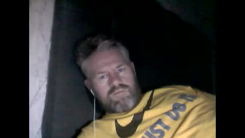 Snapshot of 81jonnyx chatting on 01/11/25, 11:13 81jonnyx online show from 01/11/25, 11:13