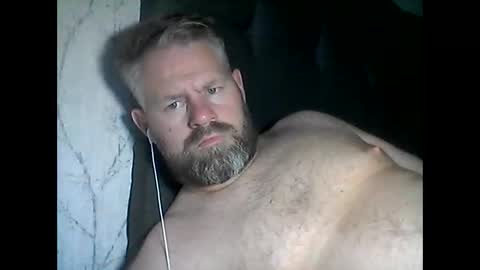 Snapshot of 81jonnyx chatting on 02/01/25, 11:37 81jonnyx online show from 02/01/25, 11:37