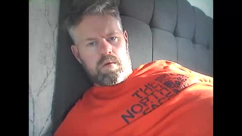 Snapshot of 81jonnyx chatting on 02/14/25, 10:17 81jonnyx online show from 02/14/25, 10:17