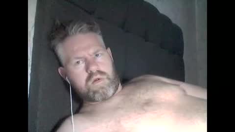 Snapshot of 81jonnyx chatting on 03/10/25, 07:10 81jonnyx online show from 03/10/25, 07:10