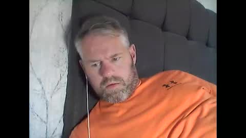 81jonnyx online show from 10/18/25, 11:44