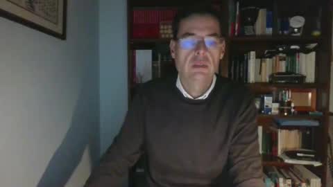 Snapshot of 8age chatting on 12/17/24, 10:11 8age online show from 12/17/24, 10:11