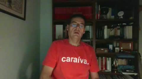 8age online show from 10/19/25, 09:37