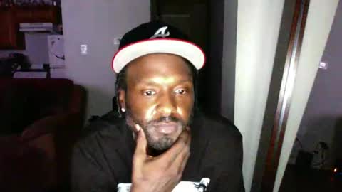 NoFaceNoCase online show from 09/29/25, 12:16