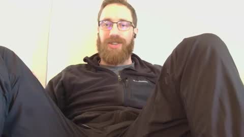 8InchesAndSomeHoles online show from 03/12/26, 06:25