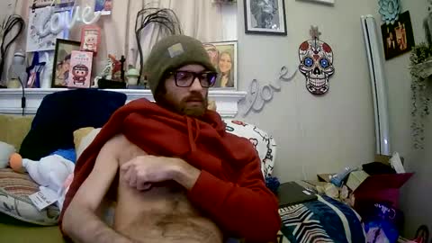 Snapshot of 90210screamer chatting on 12/14/25, 02:22 90210screamer online show from 12/14/25, 02:22