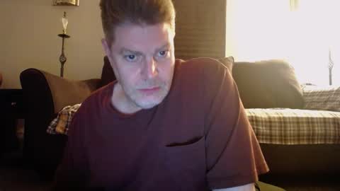 Snapshot of 989guy chatting on 02/27/25, 09:47 989guy online show from 02/27/25, 09:47