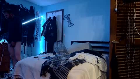 Snapshot of 9_25 chatting on 01/04/25, 02:46 8over6 online show from 01/04/25, 02:46