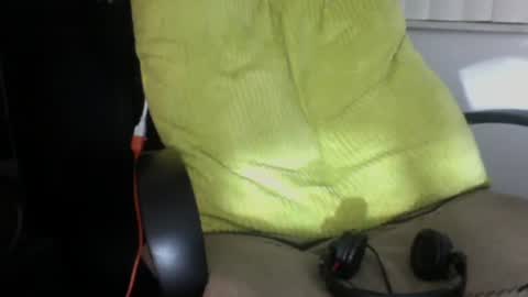 Snapshot of 9inchhammer chatting on 01/21/25, 02:22 9inchhammer online show from 01/21/25, 02:22