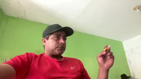 9vinhocamshow online show from 10/18/25, 11:11