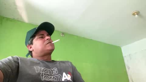 Snapshot of 9vinhocamshow chatting on 11/09/25, 10:46 9vinhocamshow online show from 11/09/25, 10:46