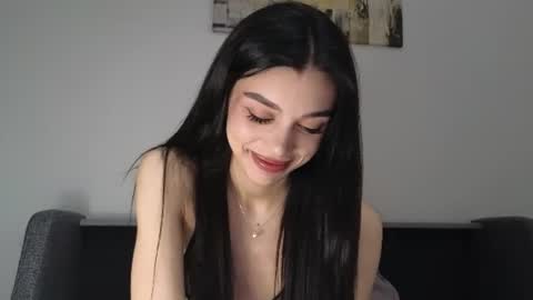Snapshot of 9west chatting on 06/26/26, 01:15 KARINA online show from 06/26/26, 01:15