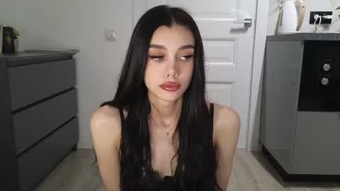 Snapshot of 9west chatting on 07/16/26, 09:48 KARINA online show from 07/16/26, 09:48