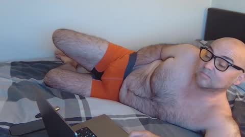 God Zeus online show from 09/16/25, 05:30