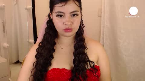 Snapshot of _aafrodita__ chatting on 11/18/25, 02:17 Alexa online show from 11/18/25, 02:17