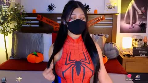 Snapshot of _aaliyah chatting on 11/01/25, 03:52 ally online show from 11/01/25, 03:52