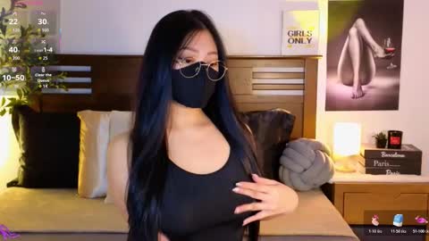 Snapshot of _aaliyah chatting on 11/05/25, 04:01 ally online show from 11/05/25, 04:01