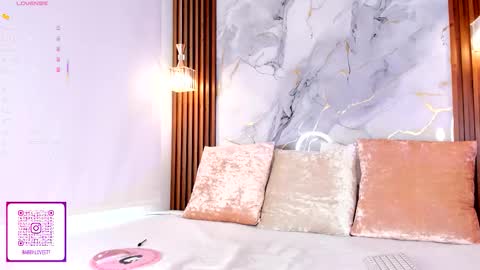 Snapshot of _abby__ chatting on 10/18/25, 03:35 Gabriela   abby online show from 10/18/25, 03:35