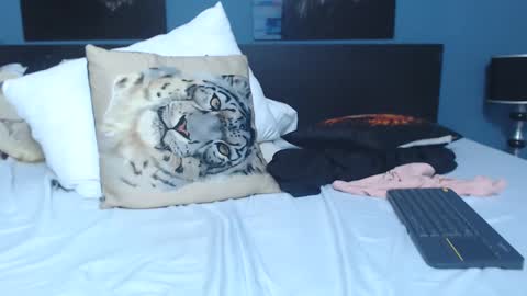 _abbyfoster_ online show from 02/17/25, 07:26