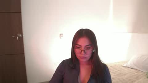 Snapshot of _abbyyyy_ chatting on 01/07/26, 05:48 abby 3 online show from 01/07/26, 05:48