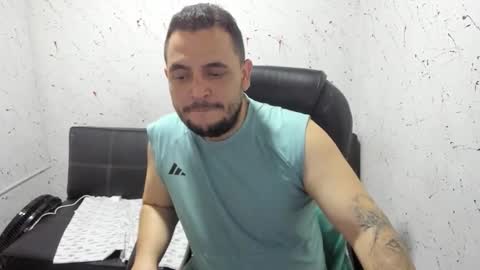     ----       online show from 10/27/25, 05:17