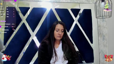  Alaia online show from 12/29/24, 03:03