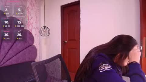 Snapshot of _alaia_collway_ chatting on 03/03/26, 12:11 Alaia online show from 03/03/26, 12:11