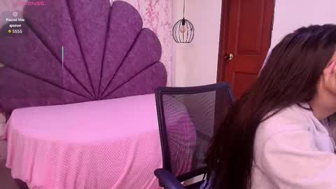 Snapshot of _alaia_collway_ chatting on 03/13/26, 12:34 Alaia online show from 03/13/26, 12:34