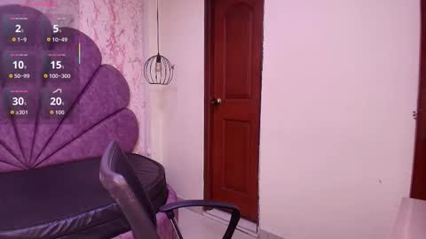 Snapshot of _alaia_collway_ chatting on 03/24/26, 11:59 Alaia online show from 03/24/26, 11:59